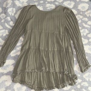 Long sleeve green shirt